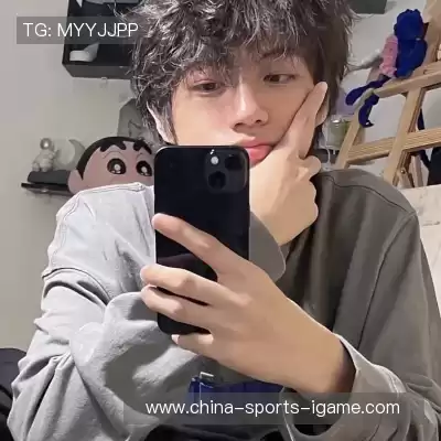 郁鲁舟